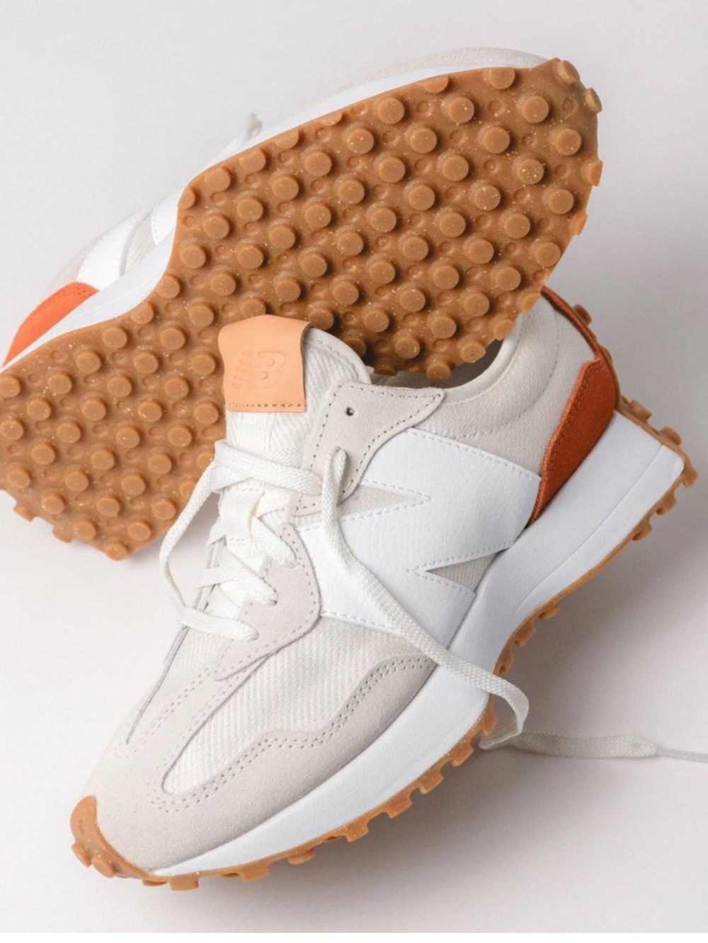 New Balance 327 V1 - RUST - SUEDE/MESH - Women's Size 9